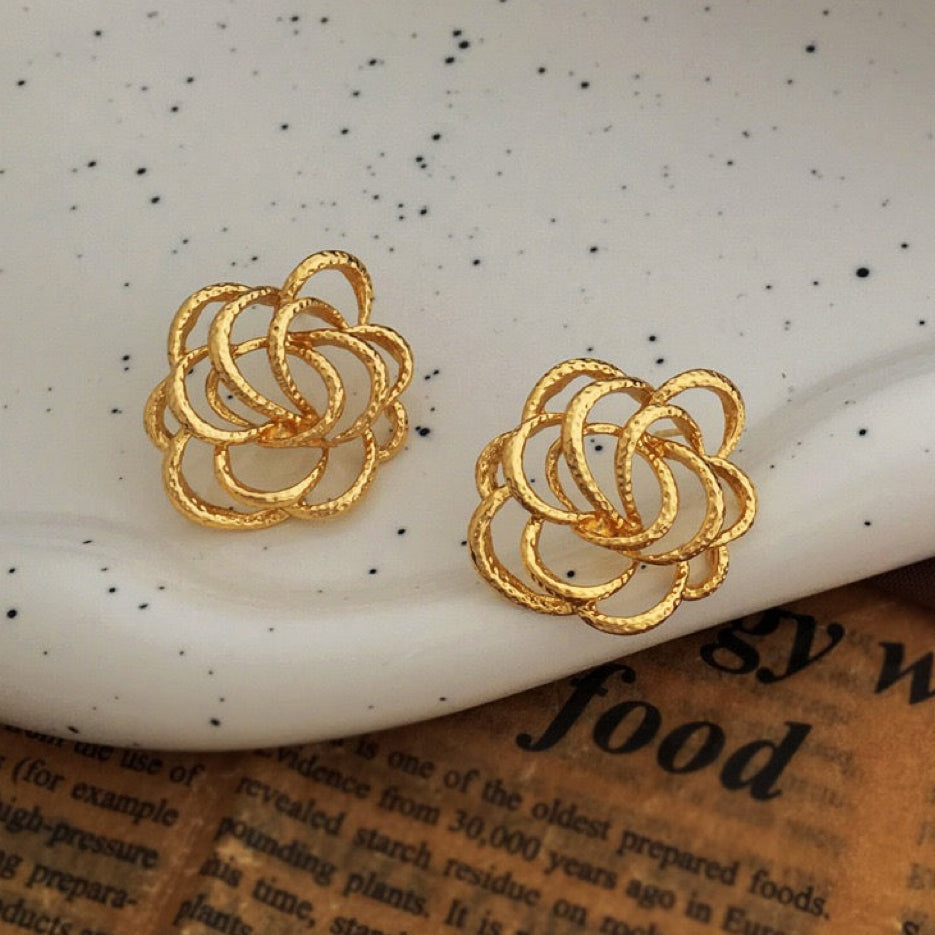 Vintage Copper Real Gold Plated Hollowed Out Flower Earring