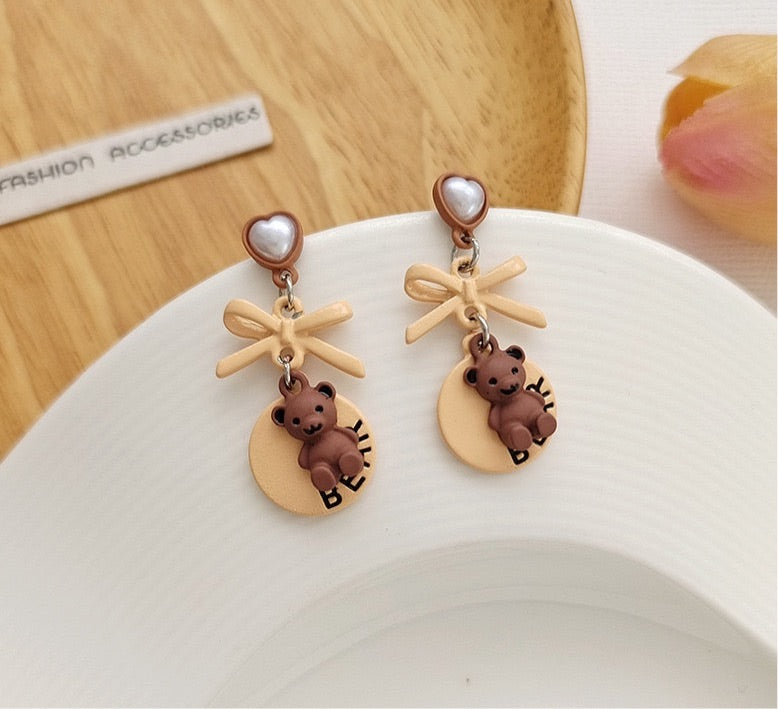 Cute Light Brown Heart Bear Bow Pierced|Clip Earring