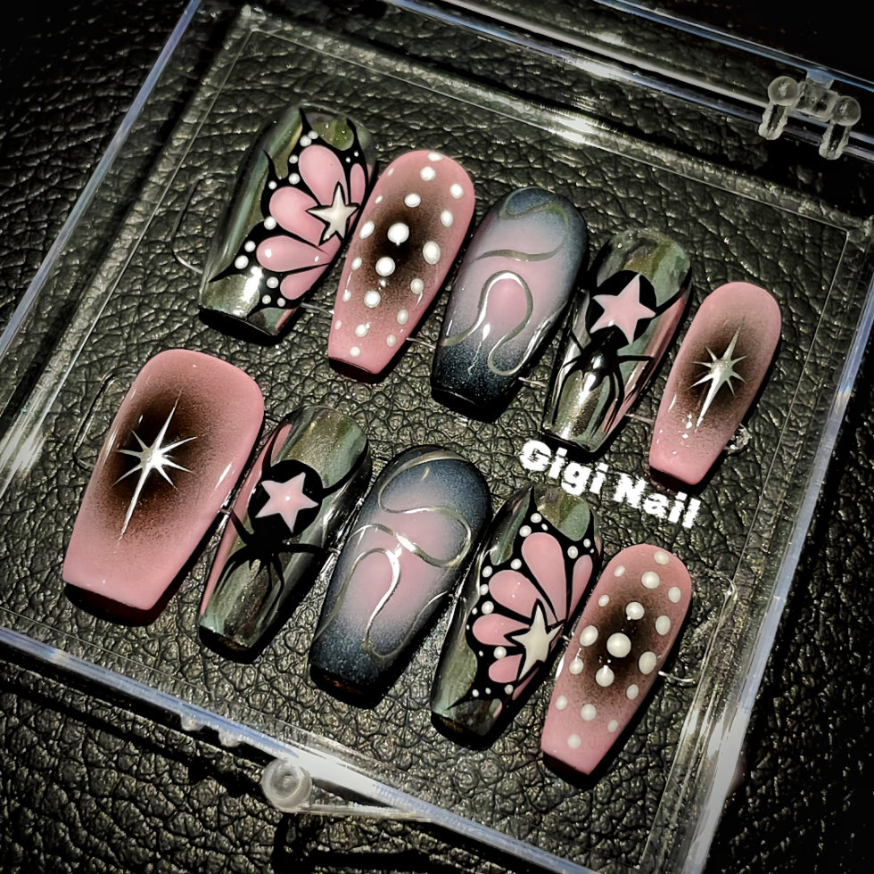 【Custom】 Pink & Black Airbrush Butterfly Spider Press-on Nails