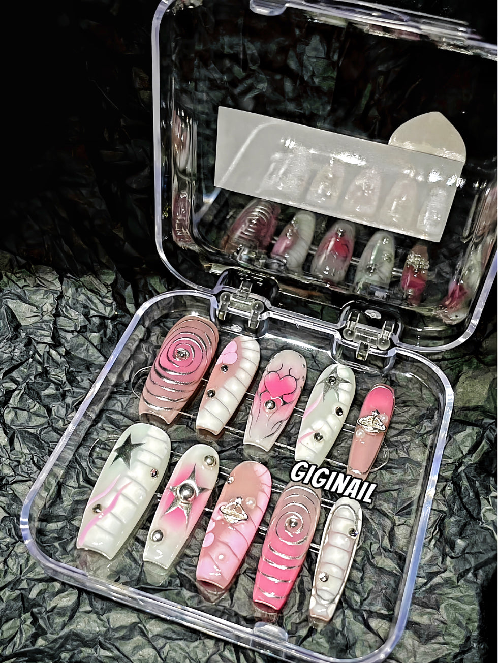 【Custom】Pink & White Ombre Spiral Nails