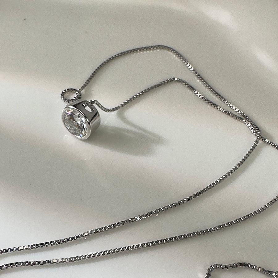 925 Silver Moissanite Pendant Necklace