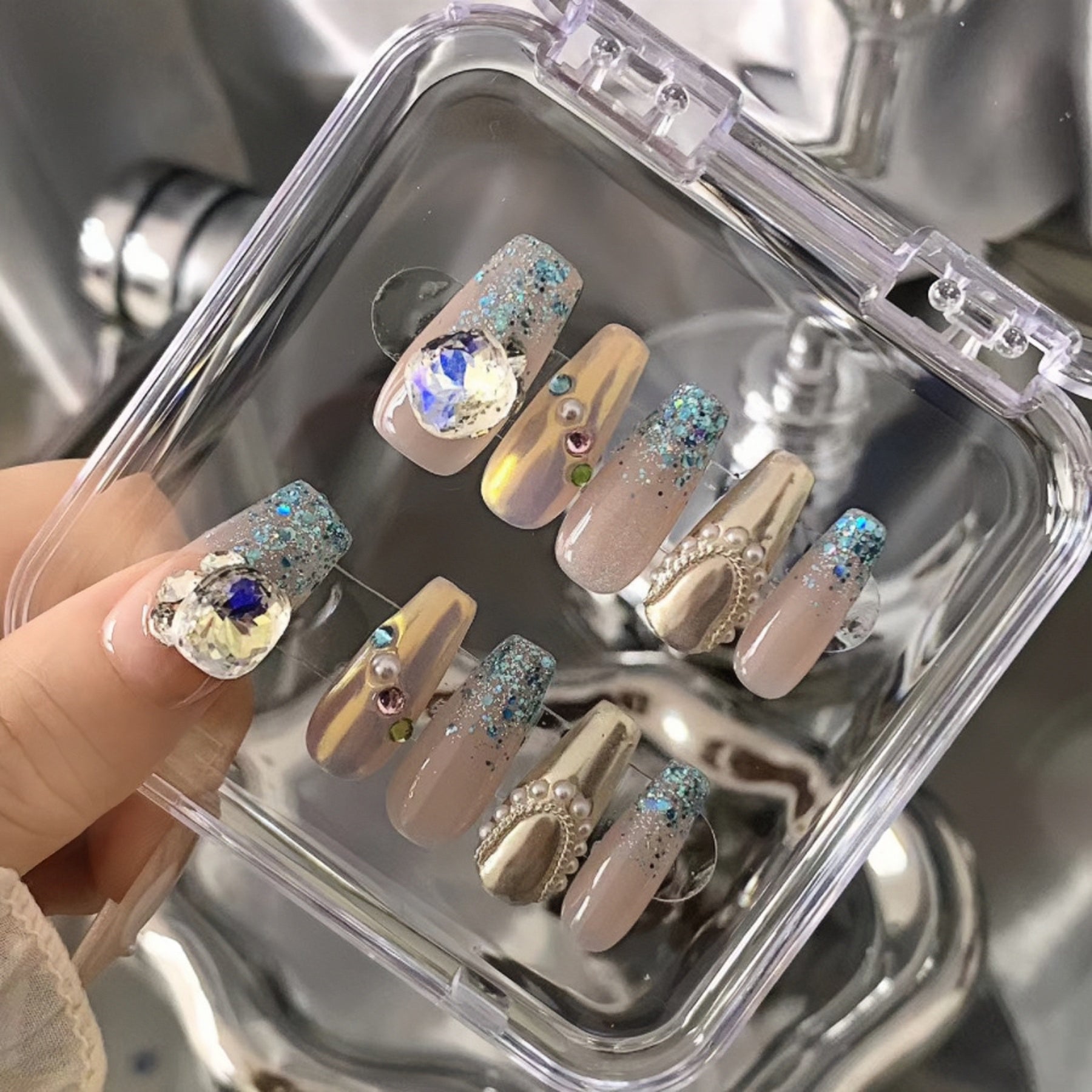 【Hand made】 Blue Stardust and Pearl Press-on Nails