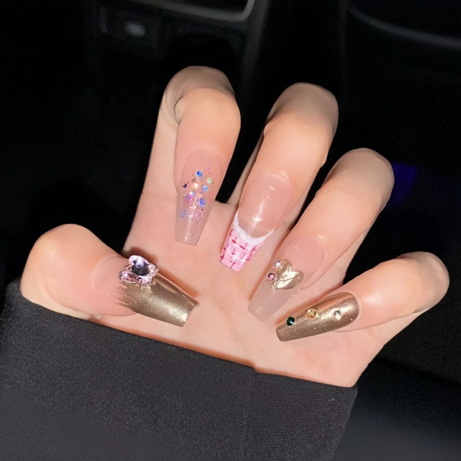 【Hand made】 Silver Heart and Pink Gem Nude Nails