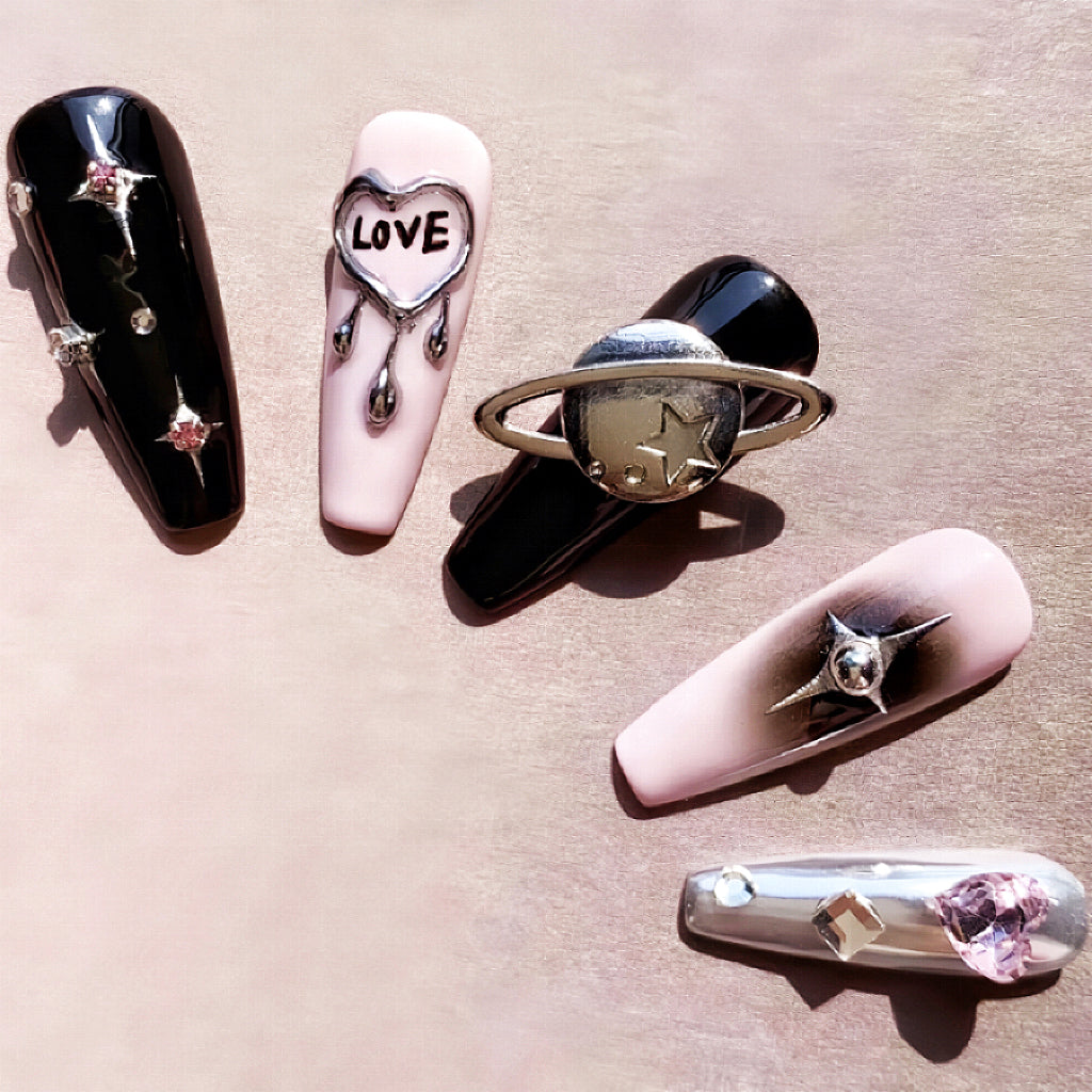 【Hand made】 Black And Pink Planet Love False Nails