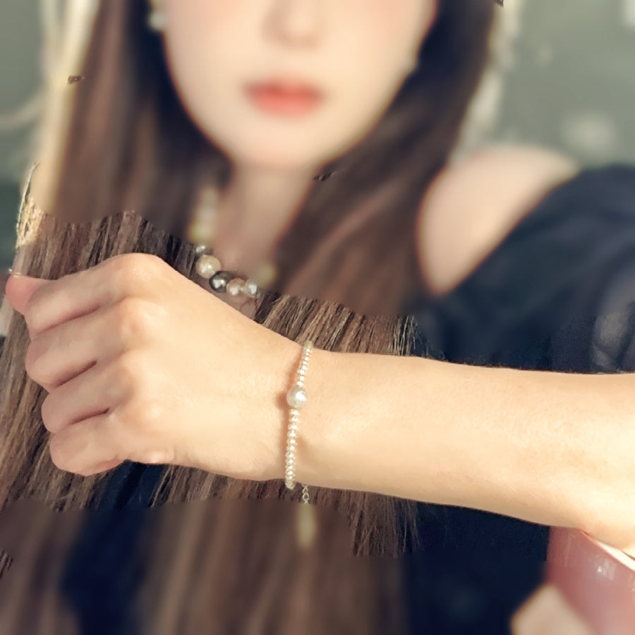 Sterling Silver Chain and Pearls Bracelet