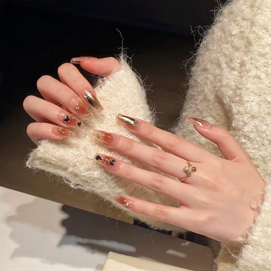 【Hand made】Gold & Black Heart Graceful Press-on Nude Nails