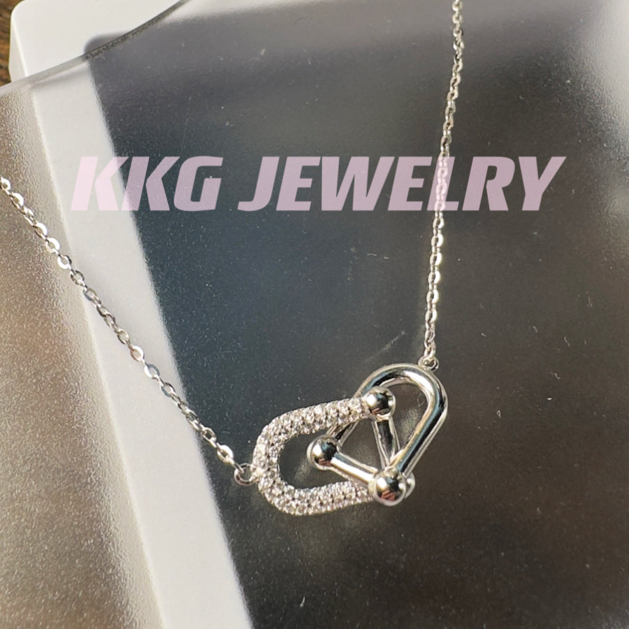 Sterling Silver Zircon Horseshoe Clasp Necklace