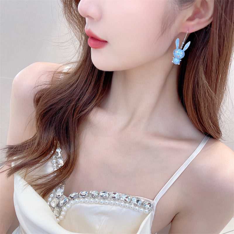 Cute Stereoscopic Zircon Inlaid Rabbit Earrings