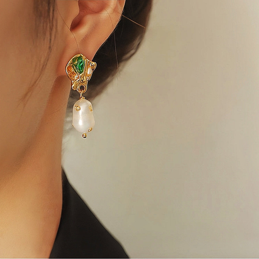 Vintage Green Zircon Natural Pearl Earring