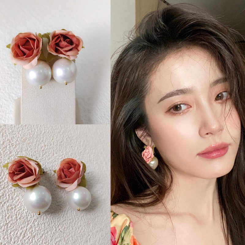 Imitation Flower & Shell Pearl Earring