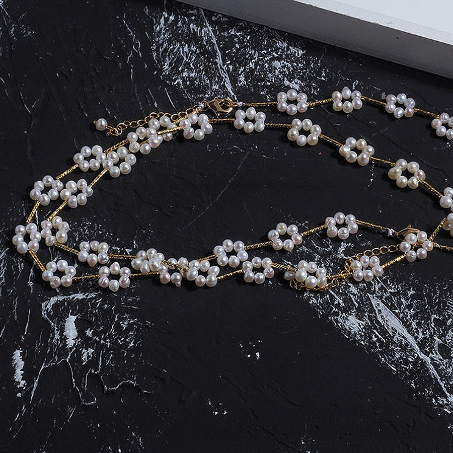 Handmade Freshwater Pearl Flowers Chocker Necklace