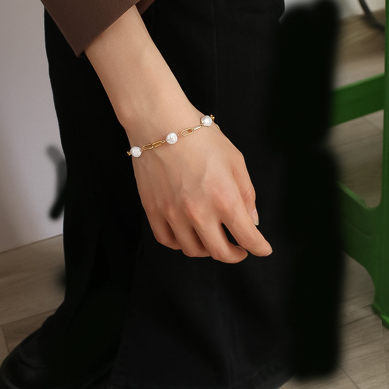 Gold Plated Freshwater Pearl Bracelet