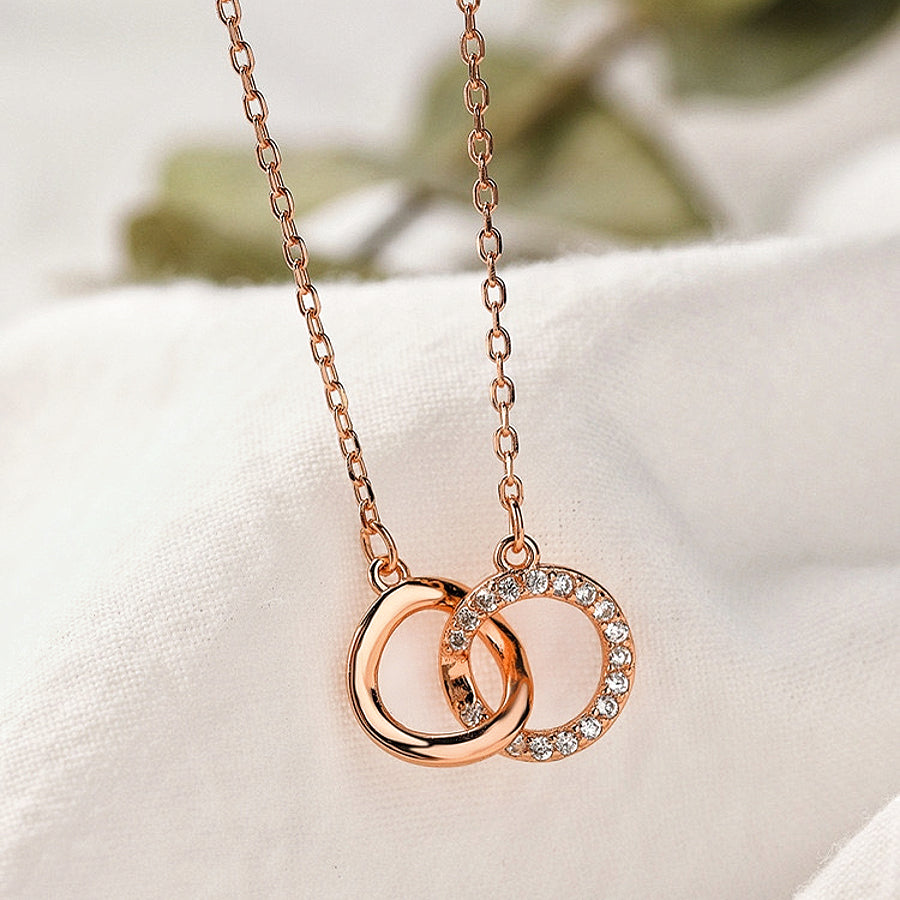 S925 Sterling Silver Interlocking Circle Necklace