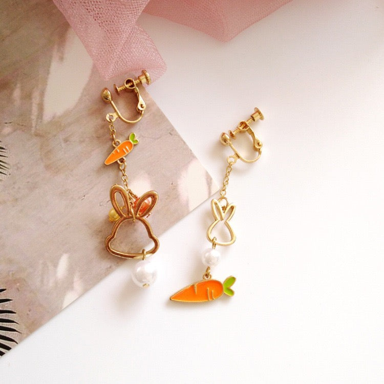 Cute Rabbit Carrot Asymmetrical Earring