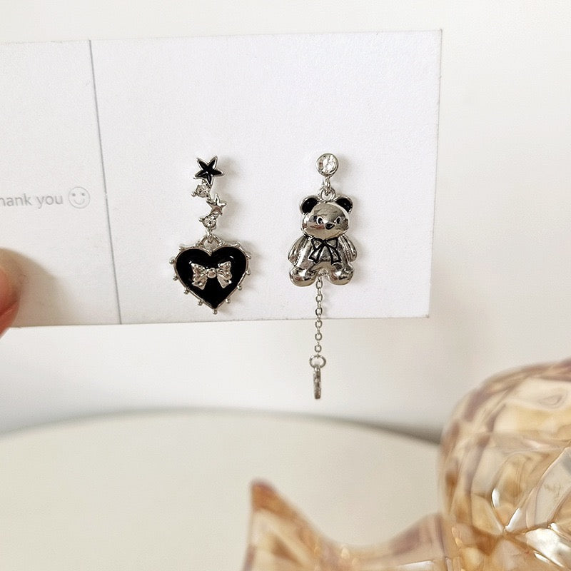 Cute Metal Bear & Heart Asymmetrical Earring