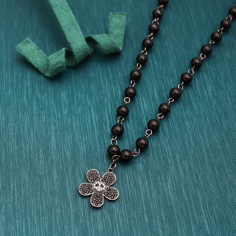 High-Quality Crystal Flower Pendant Necklace