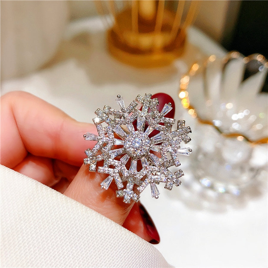 Lucky Snowflake Rotating Ring