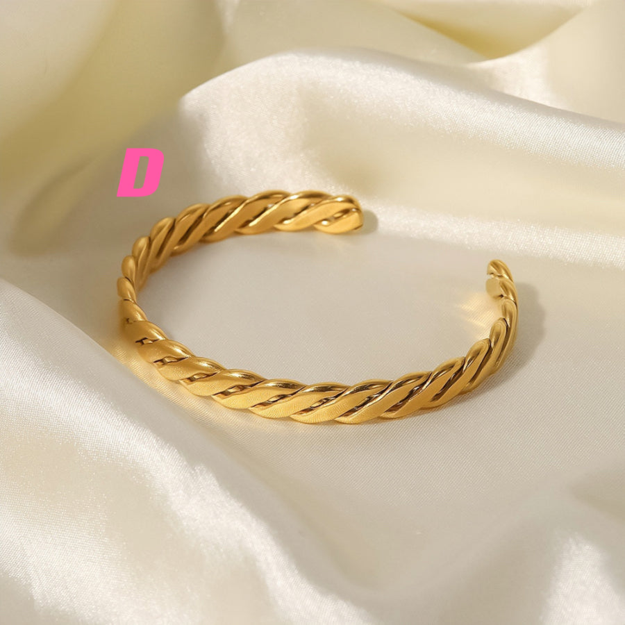 18K Gold Color Preserving Zircon Inlaid Open  Bracelet Set