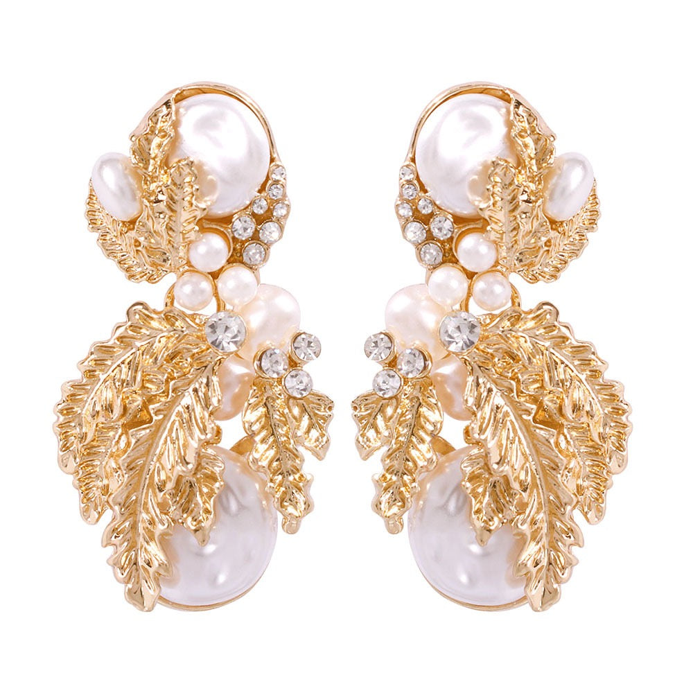 Metal Quality Leaf Imitation Pearl Diamond Piercing Earrings