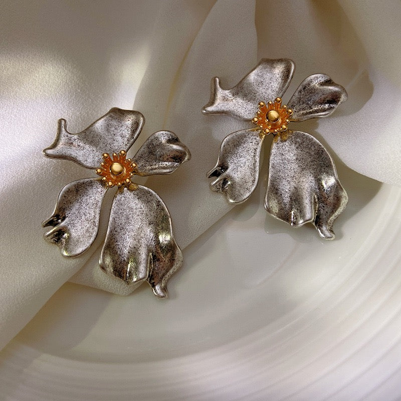 Vintage Large Metal Flower Pierced Earrings