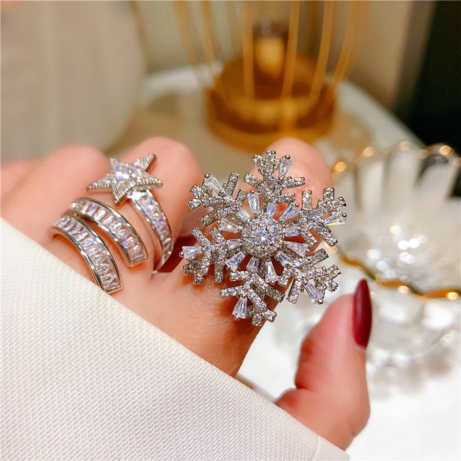 Lucky Snowflake Rotating Ring