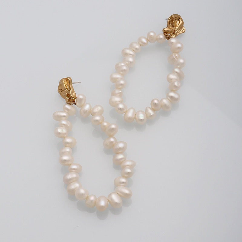 Natural Pearl Dangle Hoop Earring